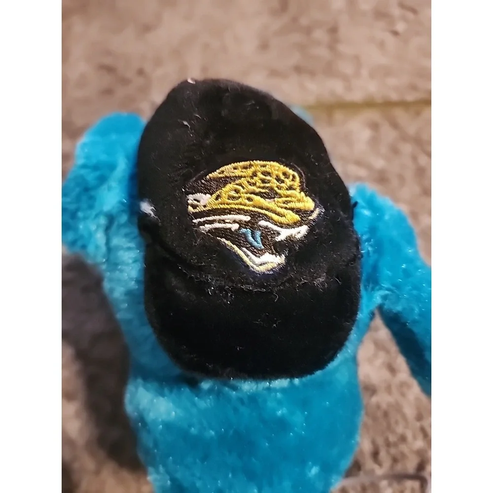 Vtg Forever‎ Collectibles Jacksonville Jaguars NFL Turquoise DOG with CAP 9